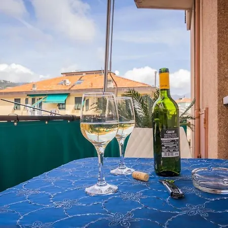 Apartment Exclusive With Jacuzzi Between Portofino And 5 Terre *